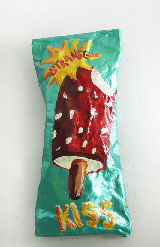 Silky_strange_kiss